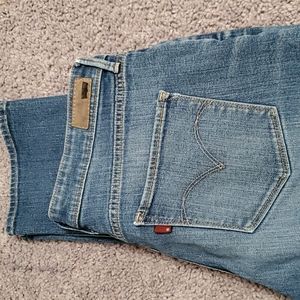 Levi's Classic Rise 12/31